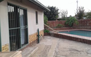 3 Bedroom House in Van Dyk Park