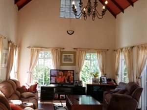 3 Bed Townhouse in Edenglen