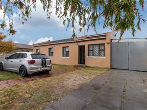 4 Bed House in Mandalay