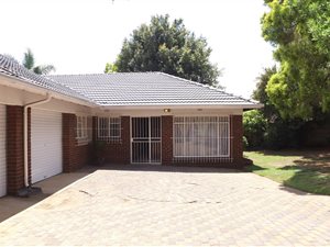 3 Bed House in Birchleigh North
