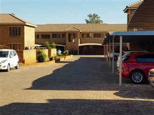 2 Bed Apartment in Krugersrus