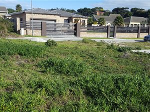 922 m² Land available in Walmer Heights