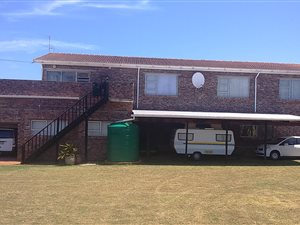 2.6 ha Farm in Jeffreys Bay