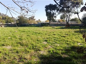 2037 m² Land available in Penhill