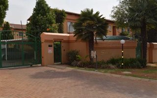 2 Bedroom Duplex in Meyersdal