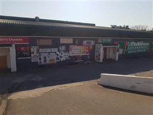 4000 m² Commercial space in Montclair