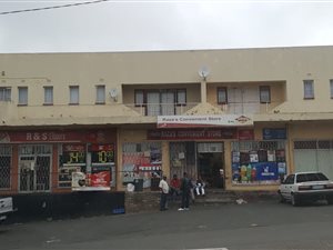 3 Bed Flat in Risecliff