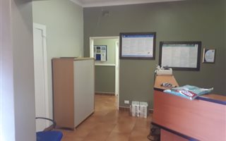 180 m² Office Space in Rustenburg Central