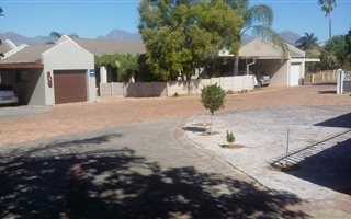 3 Bedroom House in Northern Paarl