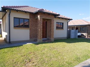 2 Bed Simplex in Waterval East