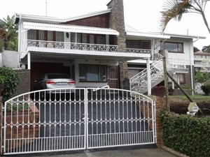 5 Bed House in Kharwastan