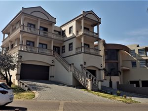 4 Bed House in Bassonia Estate