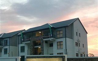 3 Bedroom Apartment in Crowthorne