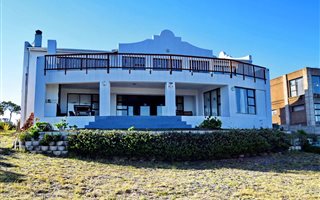 3 Bedroom House in Great Brak River