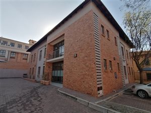 176 m² Office Space in Ashlea Gardens