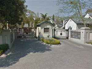 2 Bed Duplex in Equestria