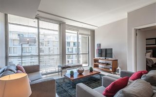 1 Bedroom Apartment in Waterfront