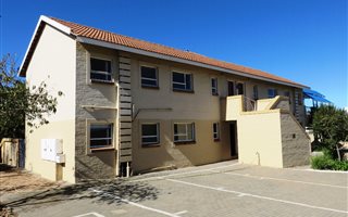 2 Bedroom Apartment in Deneysville
