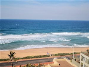 2 Bed Apartment in Umdloti Beach
