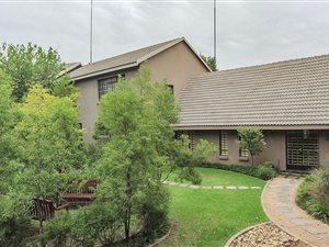 7 Bedroom House in Clubview