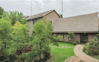 7 Bedroom House in Clubview