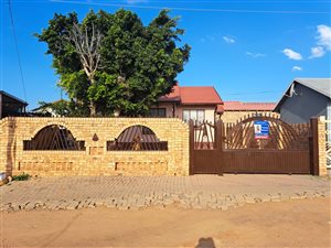 3 Bed House in Mabopane