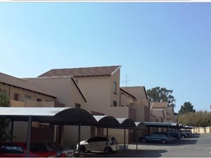 2060 m² Commercial space in Vorna Valley