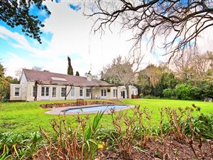 5 Bed House in Constantia