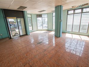 61 m² Retail Space in Observatory