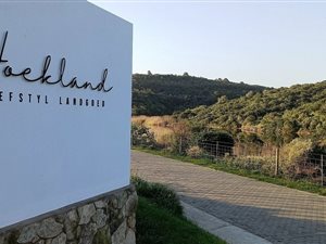 1 m² Land available in Stilbaai
