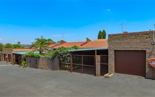 3 Bedroom Townhouse in Edleen