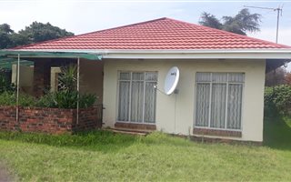 10.5 ha Farm in Valley Settlements AH
