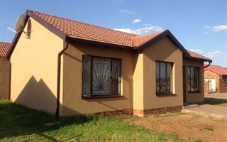 3 Bedroom House in Elandspoort