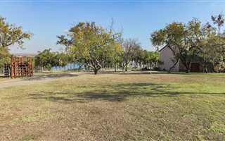 1264 m² Land available in Sable Hills Waterfront Estate