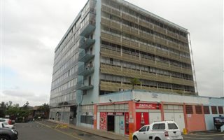 2 Bedroom Apartment in Pinetown Central