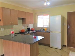 2 Bed Apartment in Heuweloord