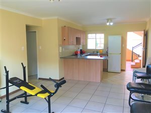 2 Bed Apartment in Heuweloord