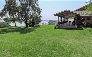 1.6 ha Farm in Tongaat Central