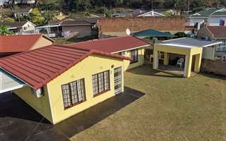3 Bedroom House in Malvern