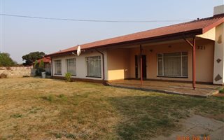 3 Bedroom House in Jameson Park