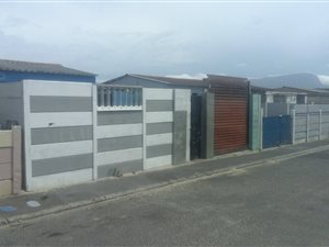 2 Bedroom House in Lavender Hill