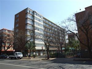 1.5 Bed Flat in Sunnyside