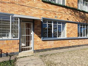 2 Bed Apartment in Kroonstad