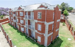 2 Bedroom Apartment in Grahamstown Central