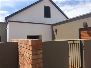 3 Bed House in Louwlardia