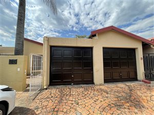 3 Bed Townhouse in Fourways