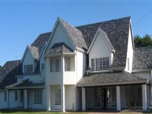 Office space in Atholl Heights