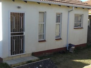 2 Bed Cluster in Vanderbijlpark CE3