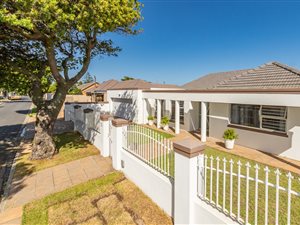 3 Bed House in Penlyn Estate