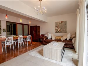 2 Bed Apartment in Stellenbosch Central